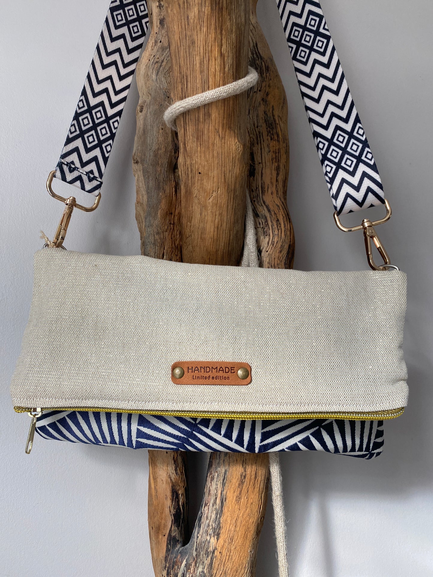 LEAF pochette zippée à rabat