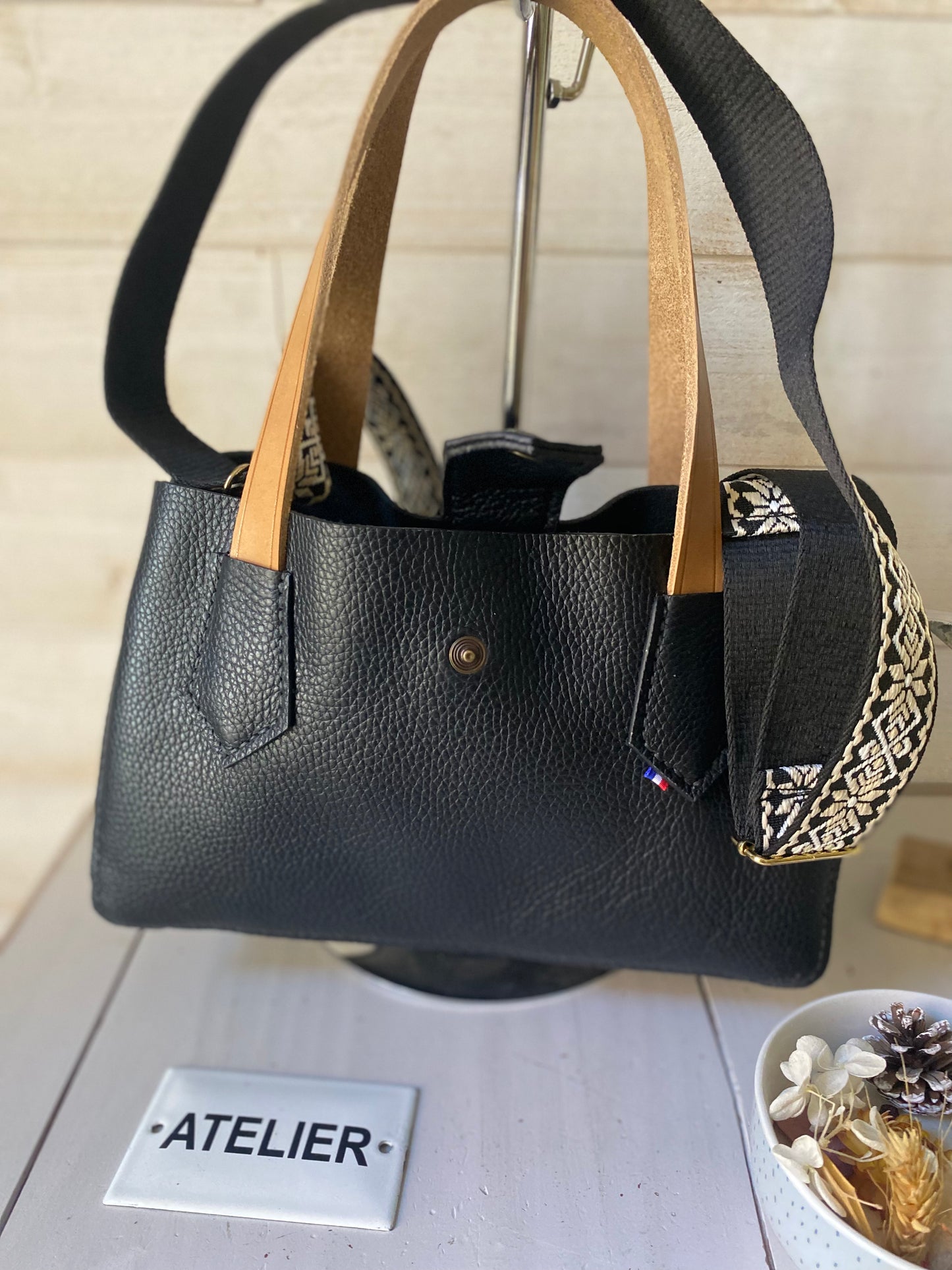 BLACK SPIRIT sac cuir