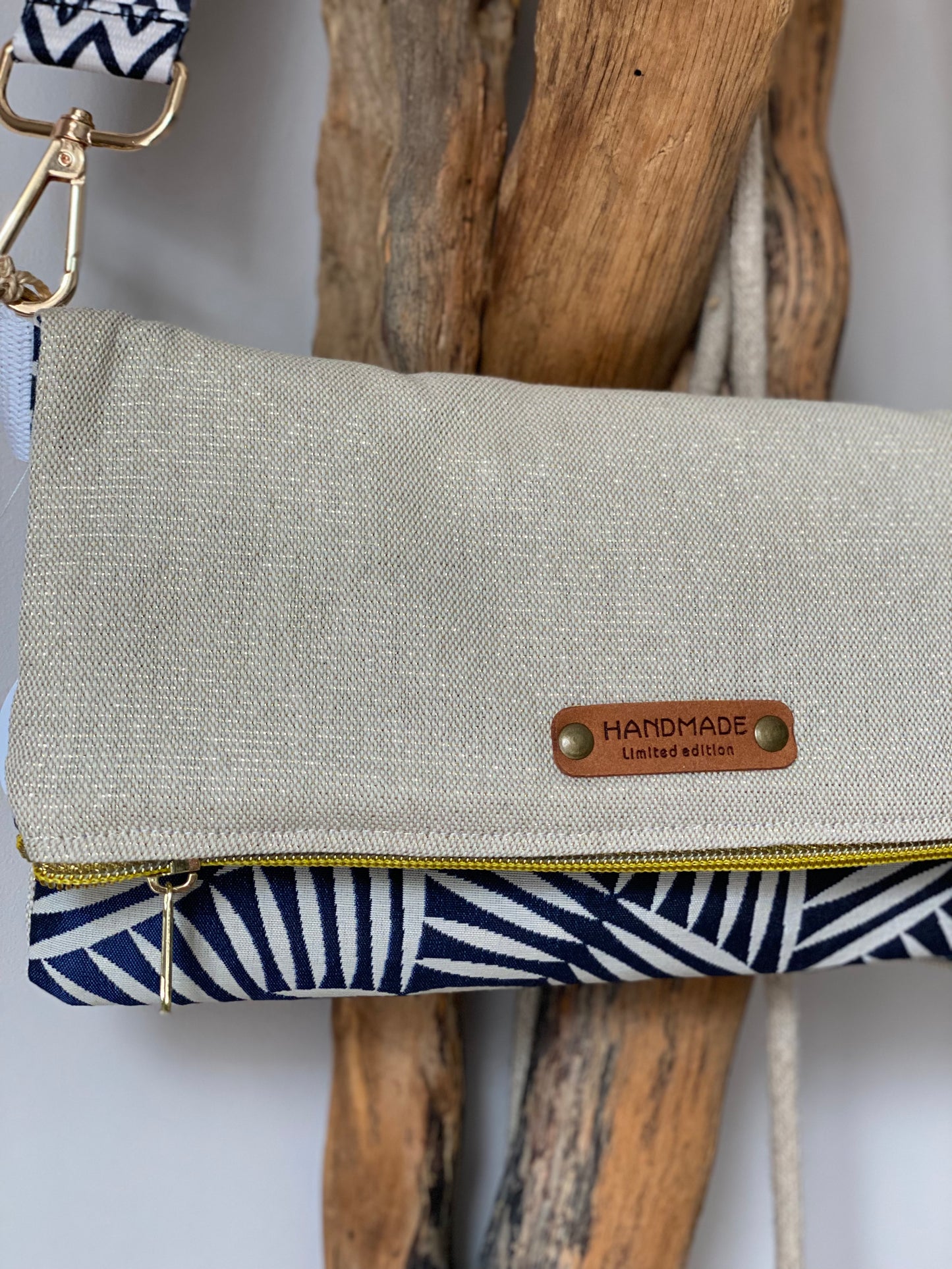 LEAF pochette zippée à rabat