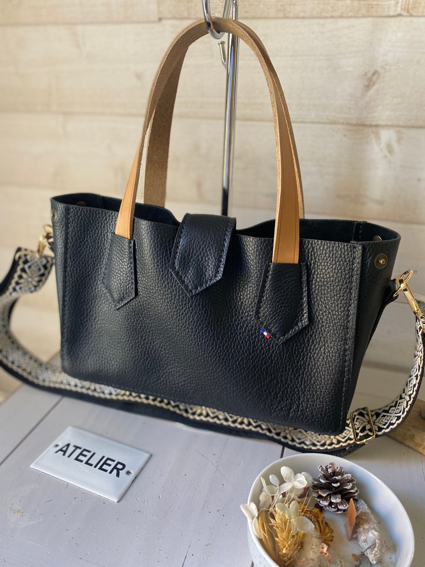 BLACK SPIRIT sac cuir