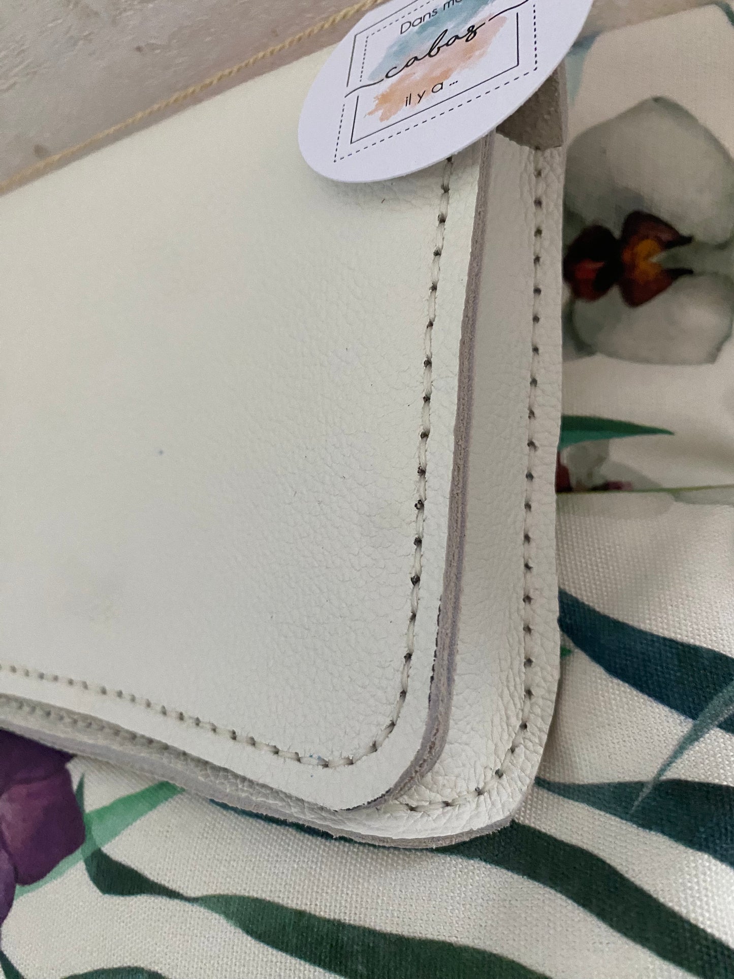 PORTE FEUILLE CUIR grainé , cousu main