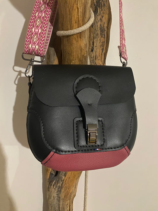 SILLAGE Noir/framboise ,sac cuir , sangle textile .